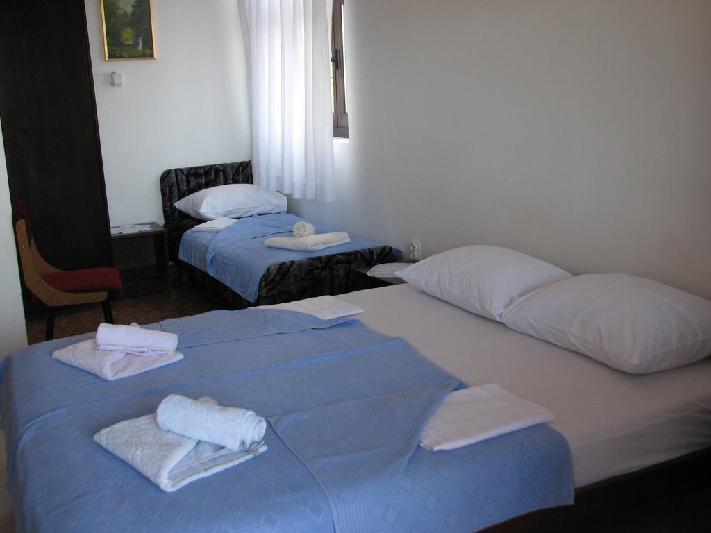 Guest House Ivo Jovanovic Свети-Стефан Номер фото